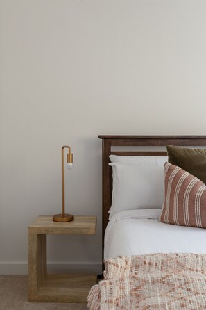 2 bedrooms, iron/ironing board, WiFi, bed sheets - 2BD | Sunlit Urban Retreat | Noble Park (Noble Park)