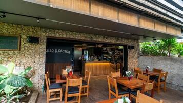 Restauration en plein air