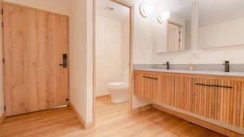 Quadruple Room, Garden View