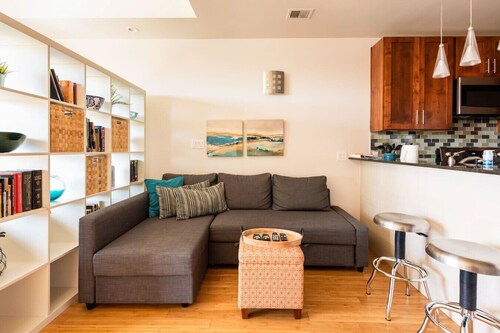 East Downtown - Little East Austin Gem