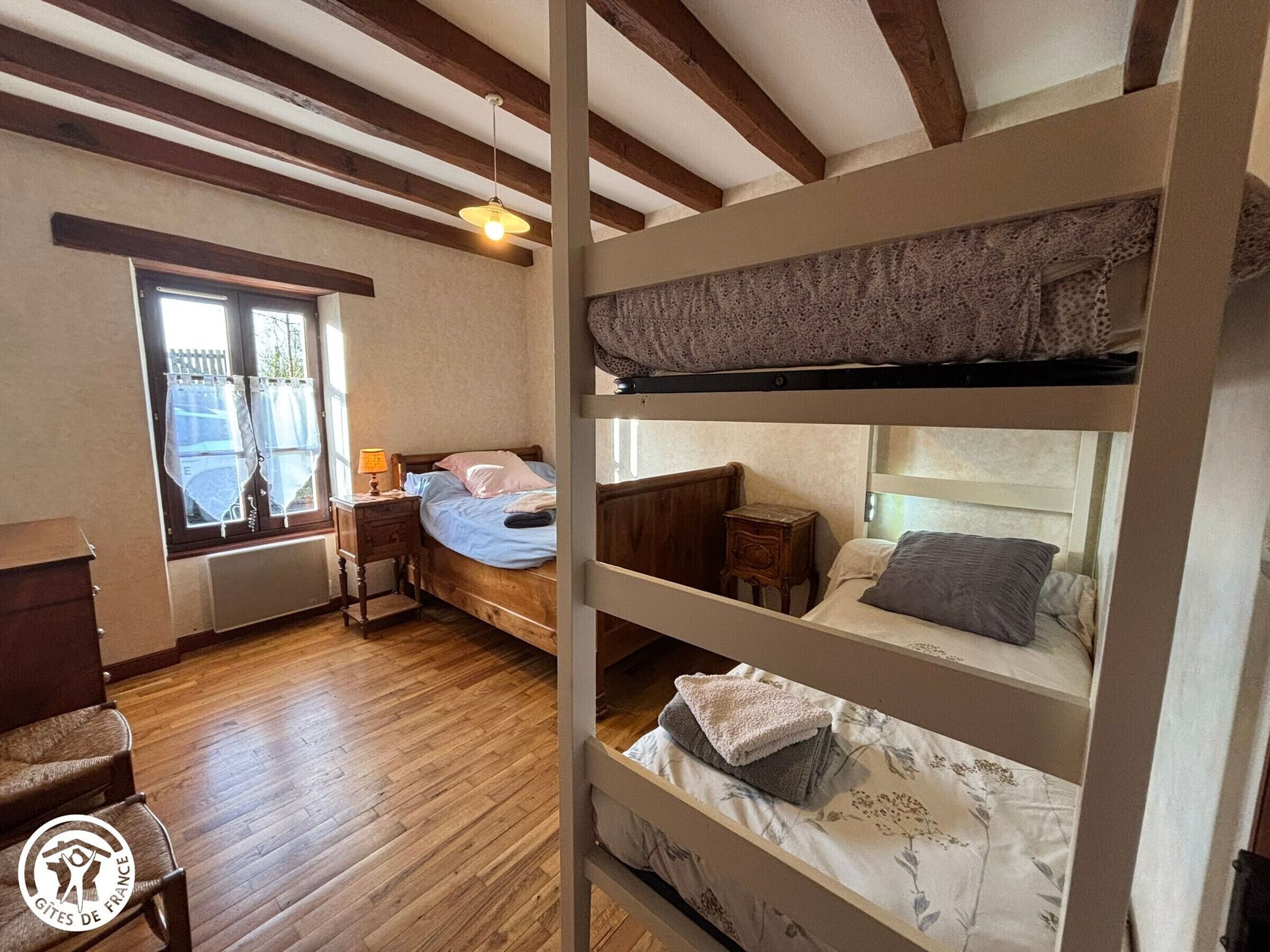 3 bedrooms, free WiFi, bed sheets