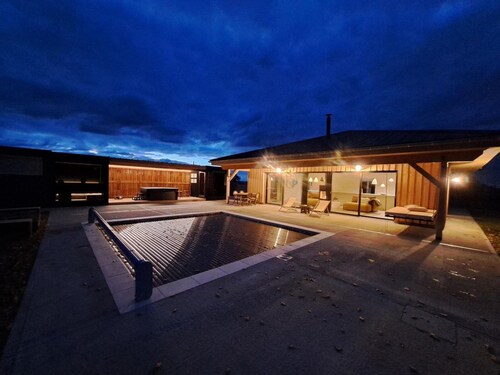 Gîte Cocooning à Vivans avec Piscine et Spa, Animaux Bienvenus