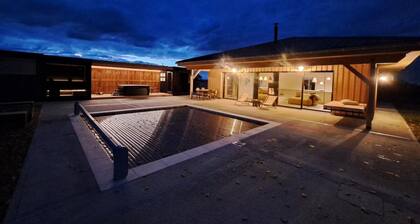 GĂźte Cocooning Ă Vivans avec Piscine et Spa, Animaux Bienvenus