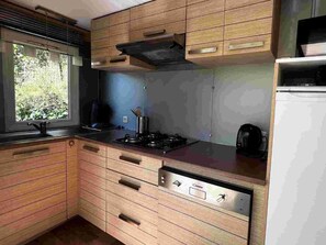 Fridge, microwave, dishwasher