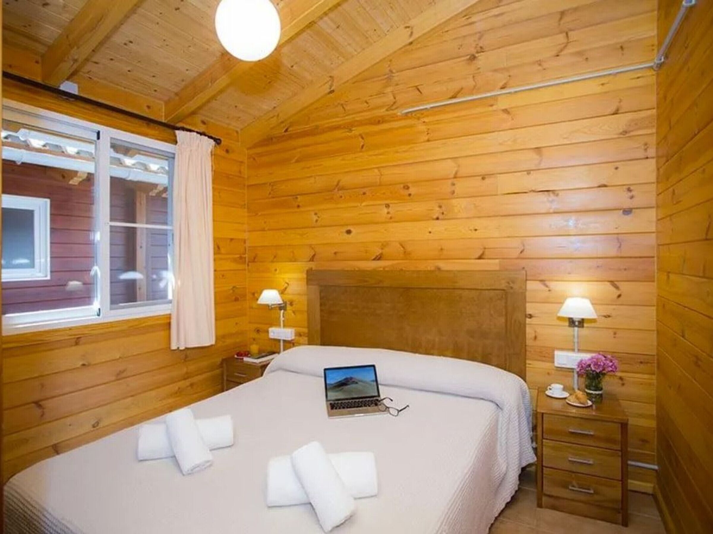 2 dormitorios, wifi gratis, ropa de cama