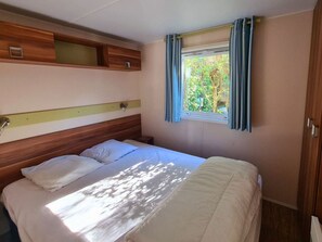 2 bedrooms, free WiFi