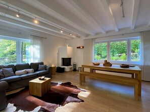 Oklassificerad bild, 2 av 12, knapp