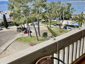 Property grounds - Modern apartment in Salou with terrace, air conditioning, and parking (Salou)