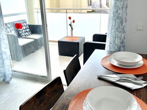 Interior - Beachfront Loft with A/C and Pool, Near Port Aventura, Salou (Salou)
