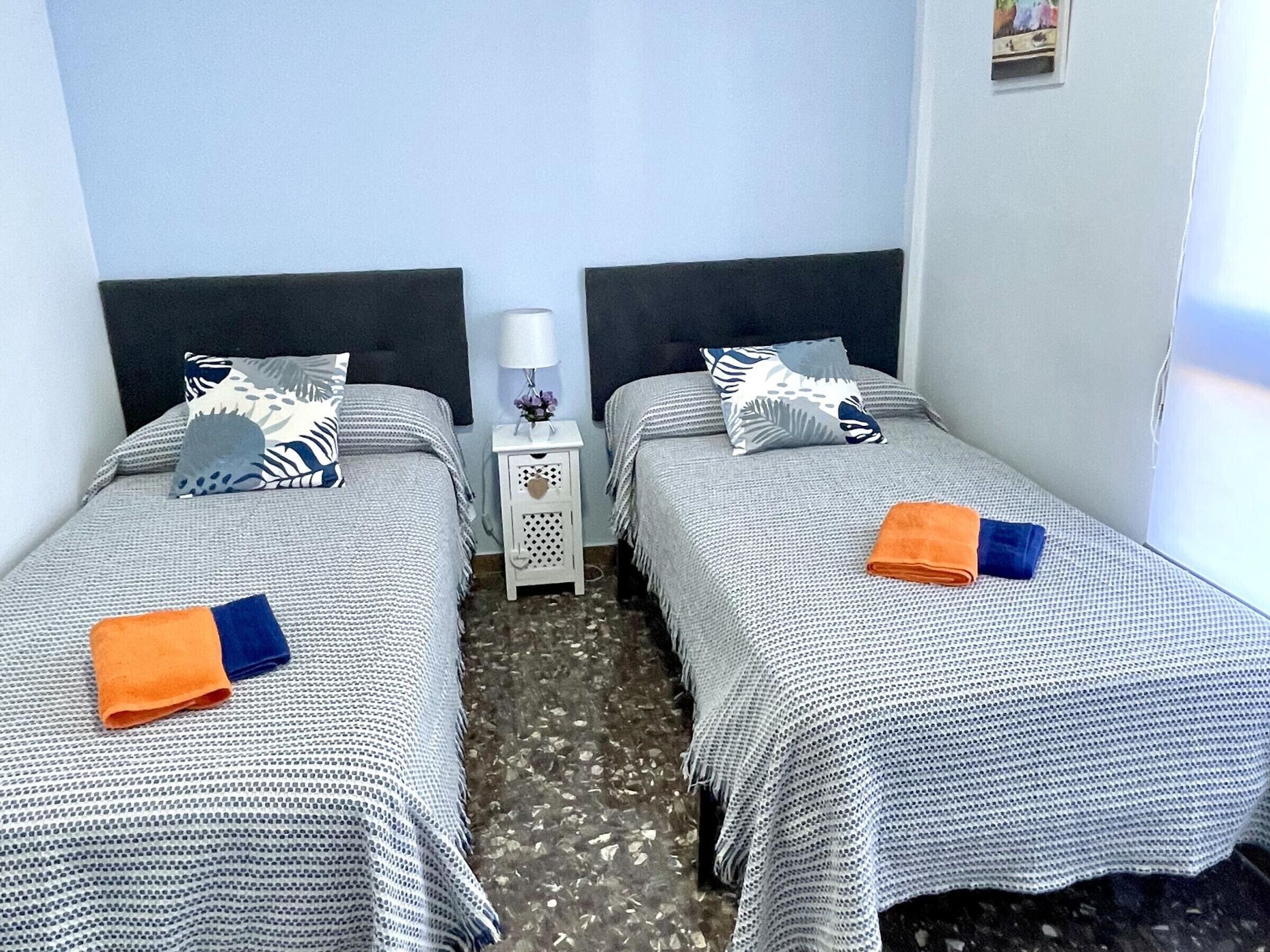 2 habitaciones y ropa de cama 