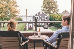 Unclassified image, 2 of 3, button - Inn on Water Street (Marine City)