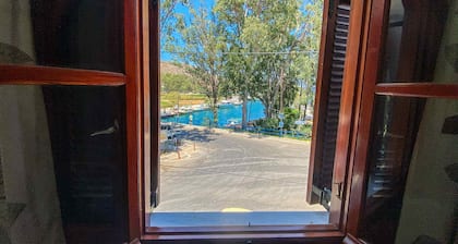 COZY NEST APT1 ON GEORGIOUPOLIS-CHANIA CRETA
200 METER FROM THE BEACH