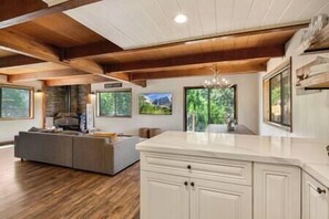 Photo non classée, 3 sur 21, bouton