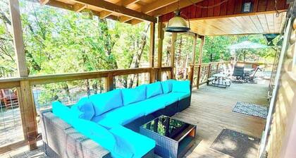Lake Access~New, clean, and private~amentities