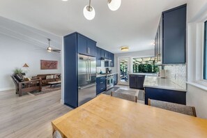 Interior - South ATX Home Sauna, Parking, Cowboy Pool (Austin)