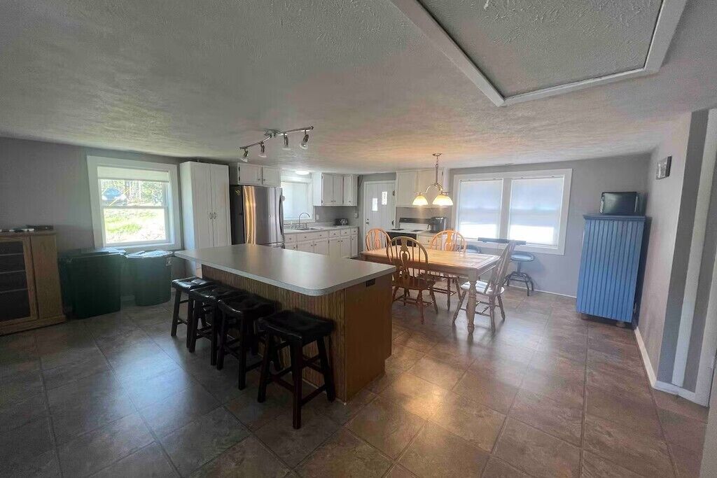 Microwave, oven, stovetop