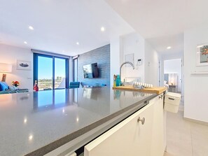 Interior - Apartment with balcony and pool views (Torre Pacheco)