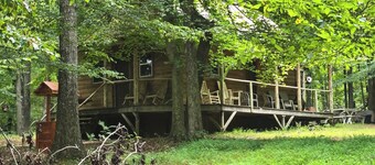 Merlin’s Retreat – A Private, Enchanting Cabin Escape for Rest & Reconnection