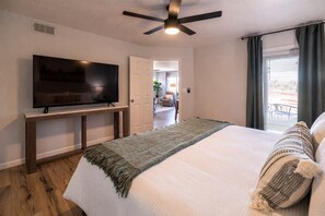 Unclassified image, 3 of 42, button - Family Poolside Fun, Golf & Games! (Scottsdale)