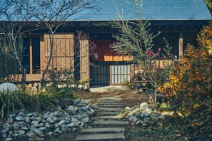 Unclassified image, 2 of 23, button - Kominka Yado Loof Sawanoie (Fuefuki)