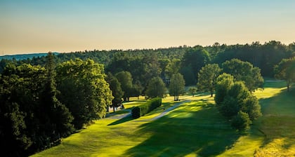 2 Bedroom w/Small Balcony