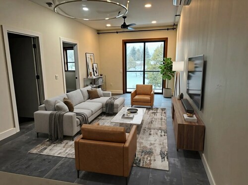 2 Bedroom Streetview