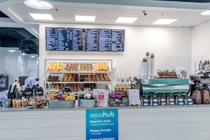 Dining - The Oasis - WALK to Pier Park, Heated Pool (Panama City Beach)