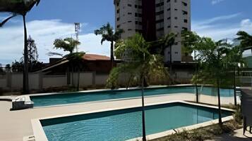 Apartamento | Piscina | Piscina externa