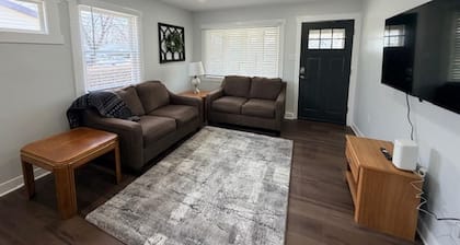 Chicago Suburb Home Near BP Refinery and Hospitals