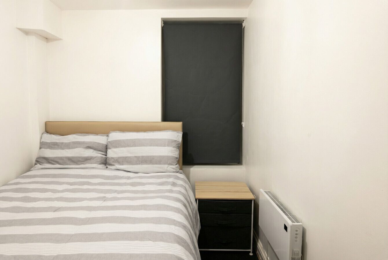 2 chambres, bureau, Wi-Fi, literie fournie