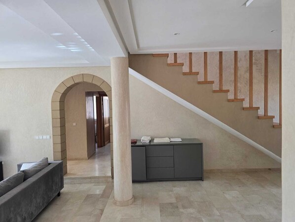 Interior - Spacious 3 bedroom, 2 bathroom, villa with Tropical Garden and Large Pool (Mirleft)