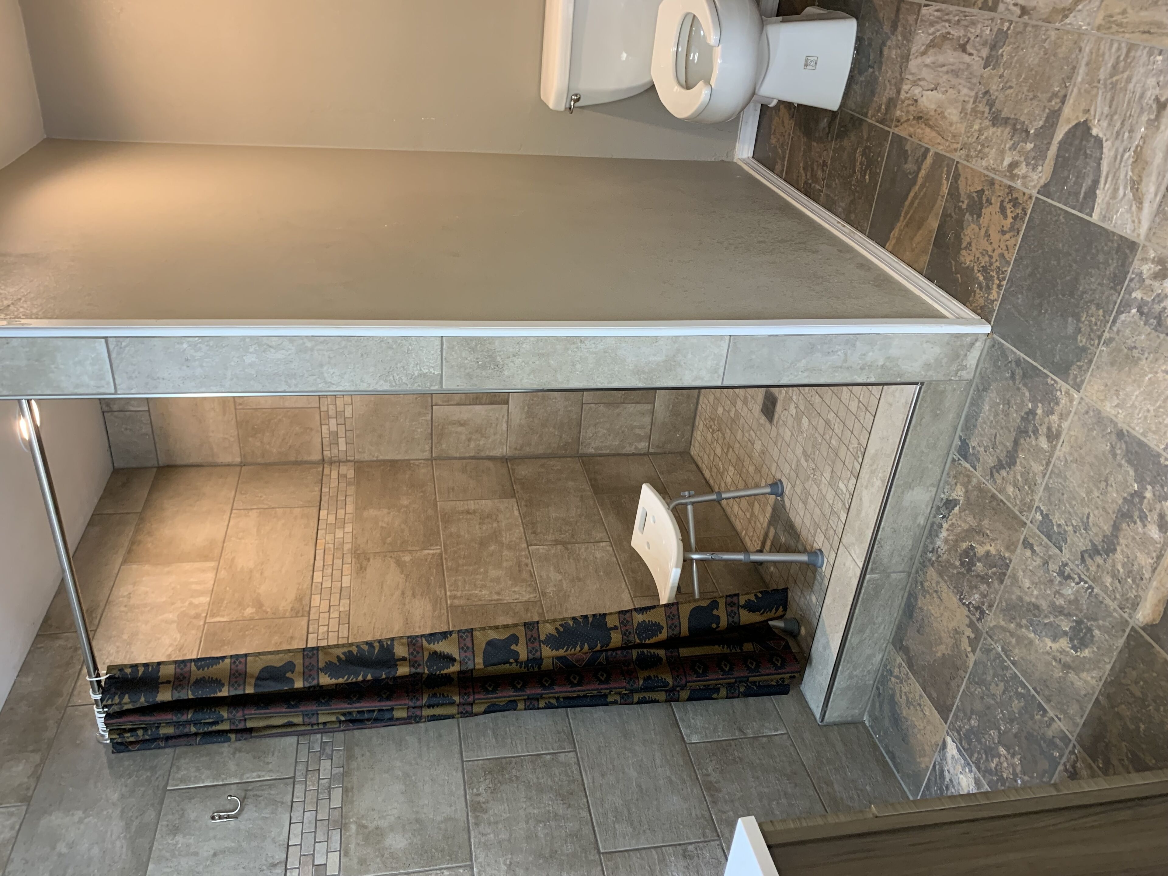 Dusche, Toilettenpapier