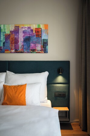 Comfort suite | Select Comfort-bedden, een bureau, een laptopwerkplek