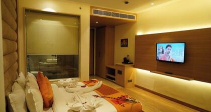 Hotel RRV with Free Parking