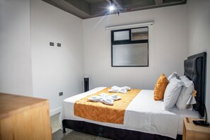 2 bedrooms, WiFi, bed sheets - Modern 2BR Apartment in Helena ✨ Terrace, Jacuzzi & Café (Medellín)