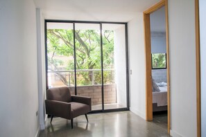 Interior - Helena Building 2BR ✔️ Breakfast + Jacuzzi + Coworking in Medellin (Medellín)