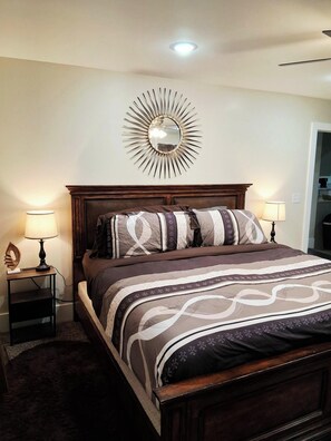 3 bedrooms, iron/ironing board, WiFi, bed sheets