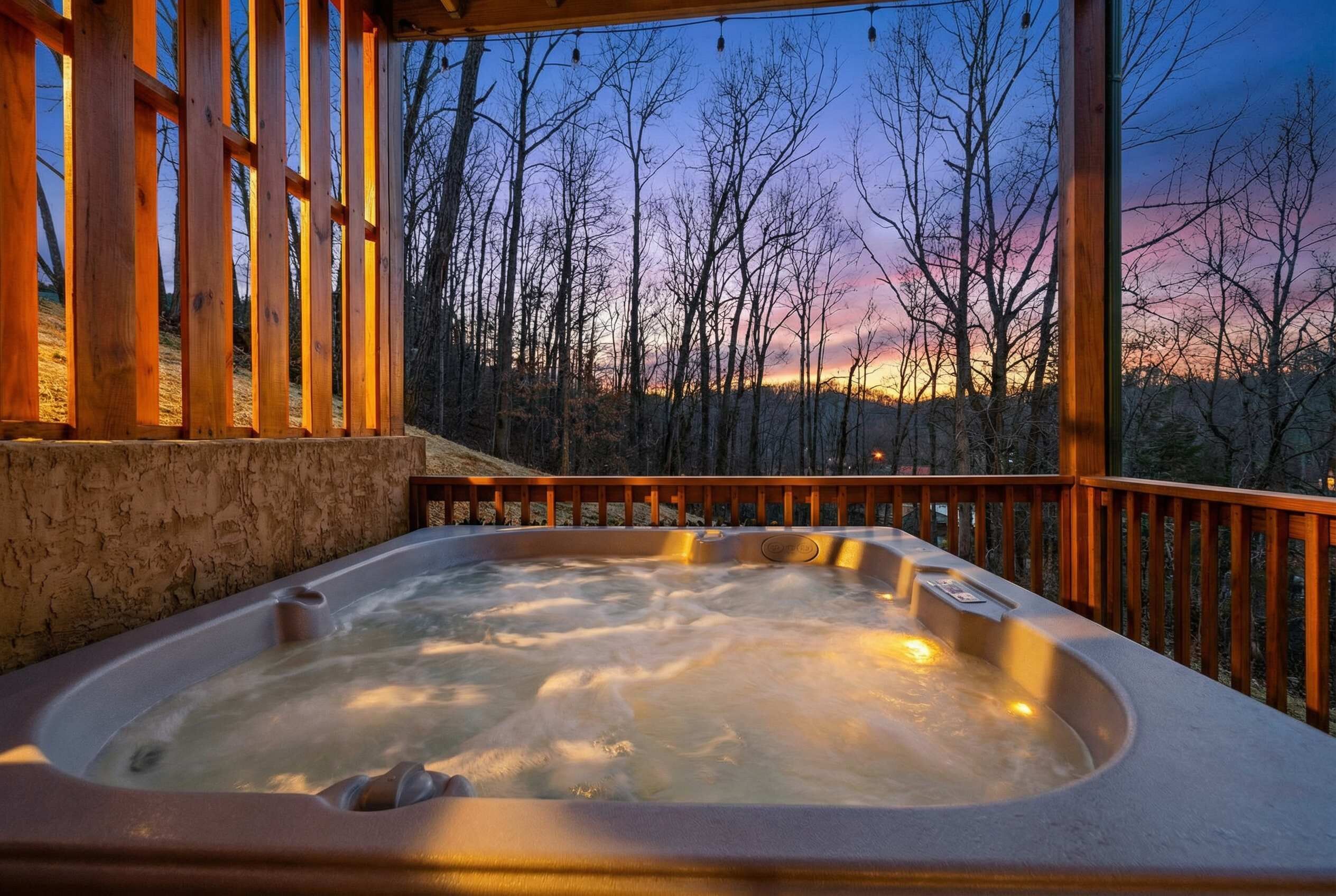 Tina de hidromasaje al aire libre