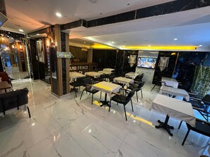 Dining - The Little Prince Hotel (Istanbul)