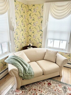 Individually decorated, individually furnished, free WiFi, bed sheets