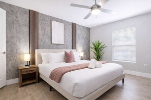 2 habitaciones, tabla de planchar con plancha, wifi y ropa de cama 