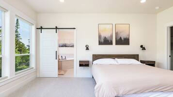 4 bedrooms, free WiFi, bed sheets