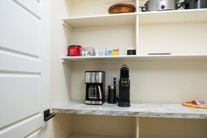 Interior - Luxury Cabin • Lake Cascade/Tamarack & Hot Springs (Donnelly)