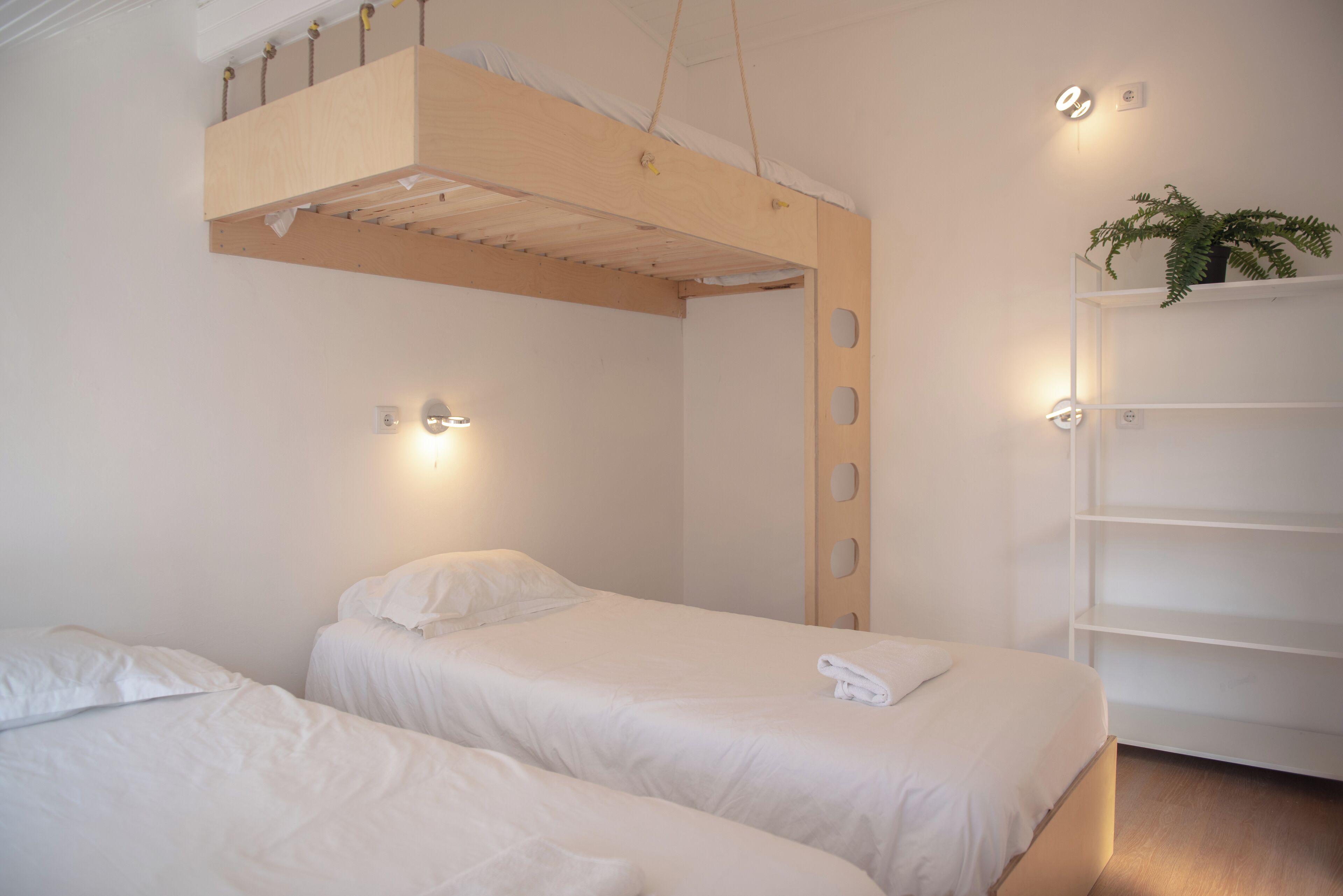 Classic Triple Room | Free WiFi