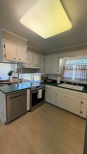 Private kitchen - 15 minutes from Augusta National! (North Augusta)