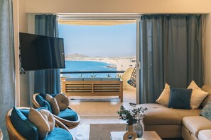TV - Stunning Arch & Ocean Views, Luxury 2BR Condo, Walk to Beach! (Cabo San Lucas)