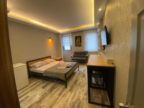 Desk, free WiFi - SAFİR HOUSE (Bursa)