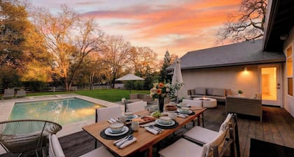 Casa Sonoma by Avantstay Private Pool + Hot Tub + Theater Minutes to Sonoma Plaza + Top Wineries