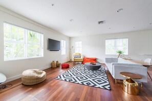 อพาร์ทเมนท์ | บริเวณภายนอก