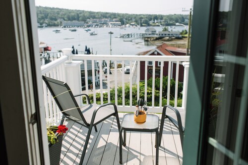 Boothbay Harbor Penthouse Suite  - Room 15 at AQ Inn - Fireplace, Ocean View